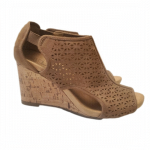 LIFE Stride - faux Suede Wedges Size 7